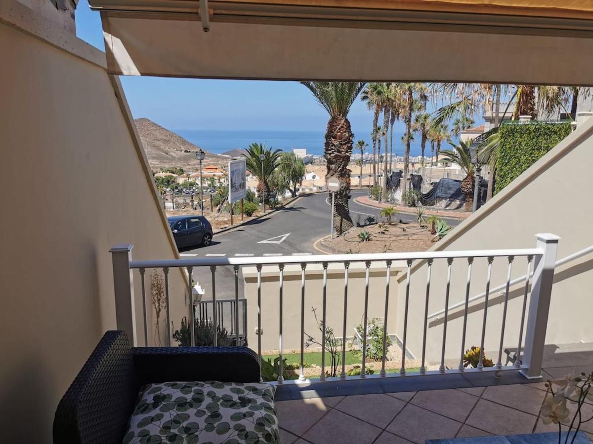 Villa Relax And Enjoy In Tenerife Sud! Chayofa Exterior foto